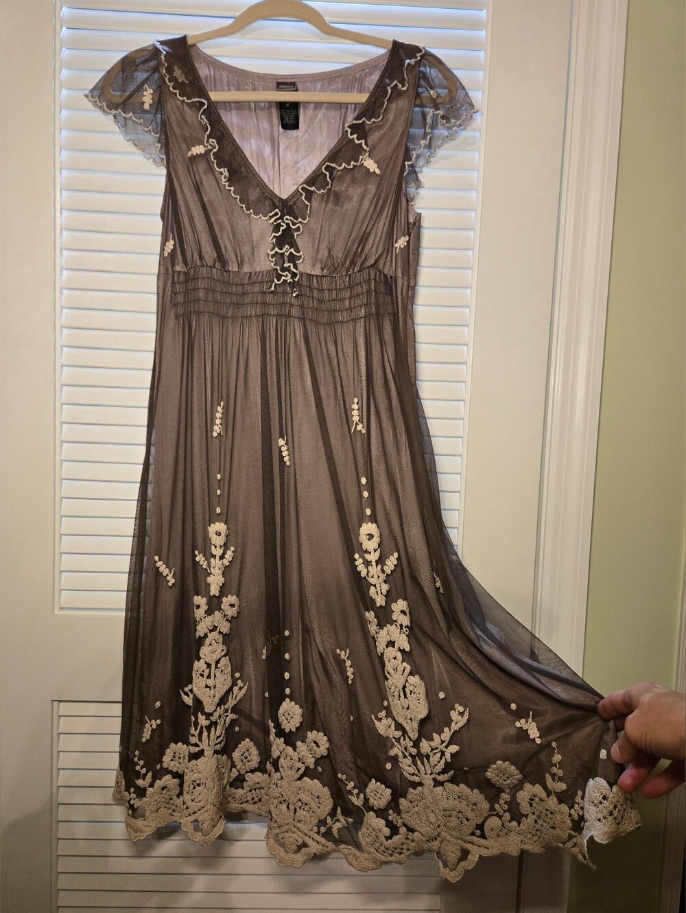 Anthropologie Sz 6 Lithe Laurel Run Dress floral Lace Embroidery on Tulle Zipper